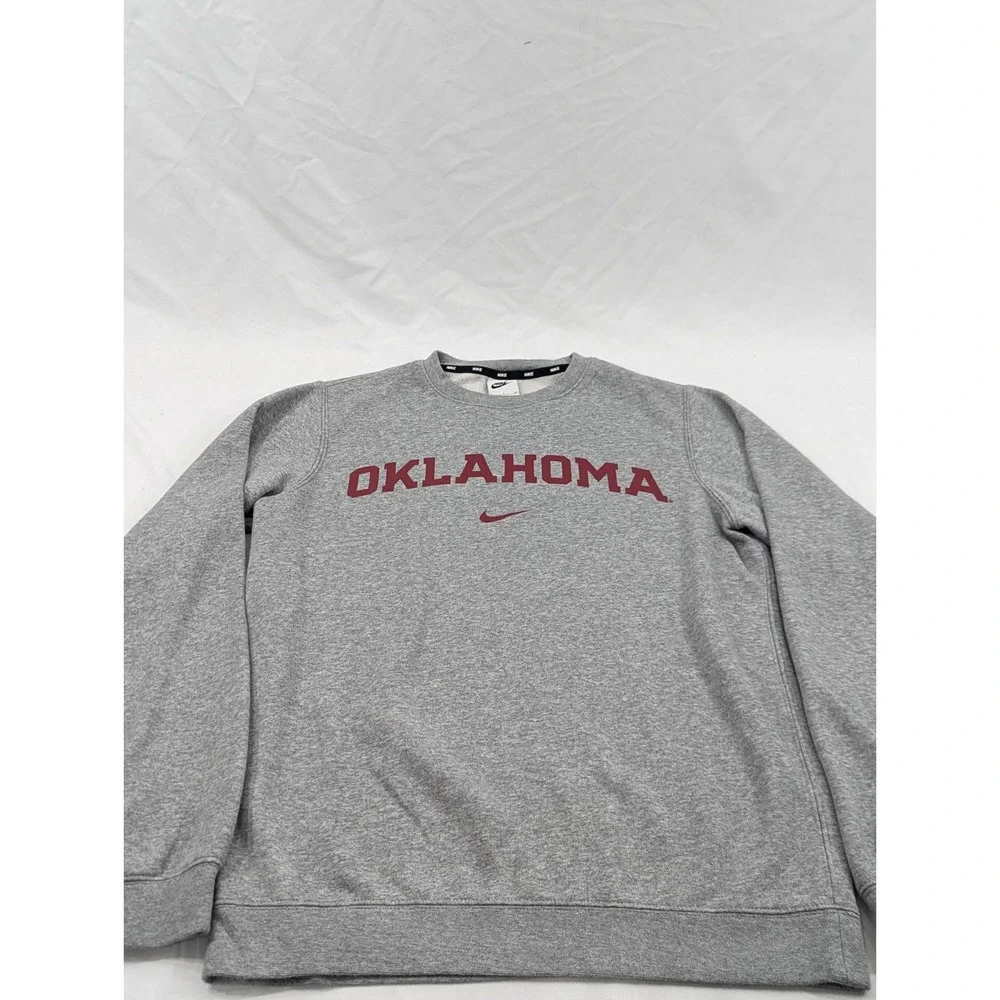 Oklahoma Sooners Sweatshirt Mens Small Gray Logo Pullover Spell Out Fleece Nike‎